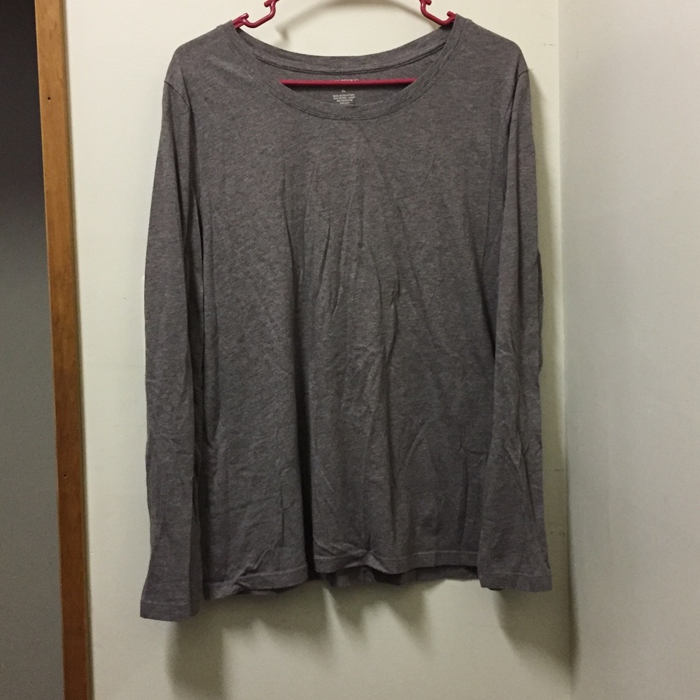 Simple long sleeve